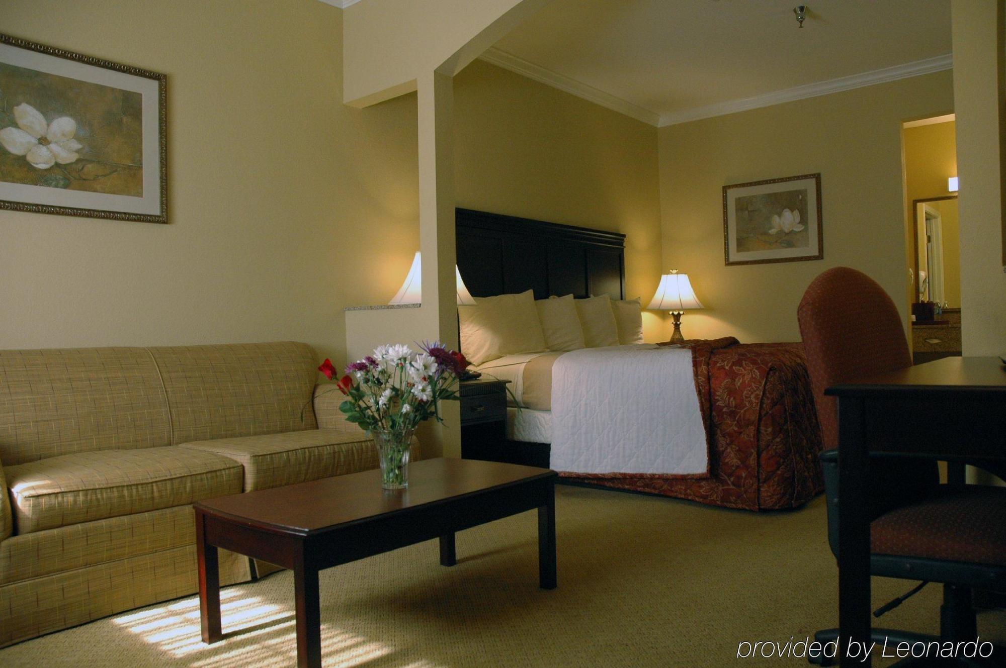 Econo Lodge Inn & Suites Bryant Bilik gambar