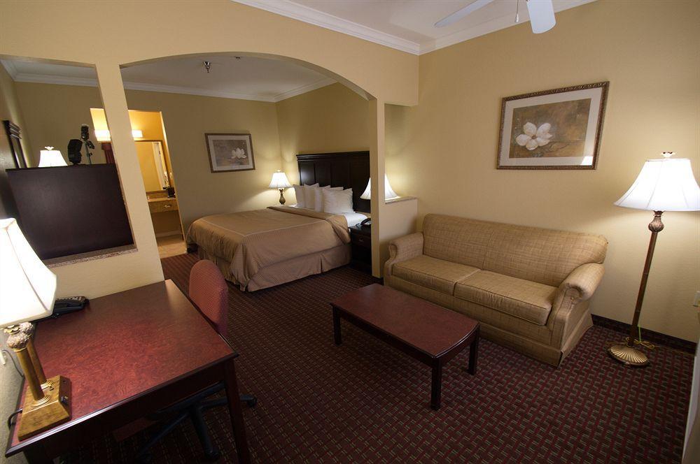 Econo Lodge Inn & Suites Bryant Luaran gambar